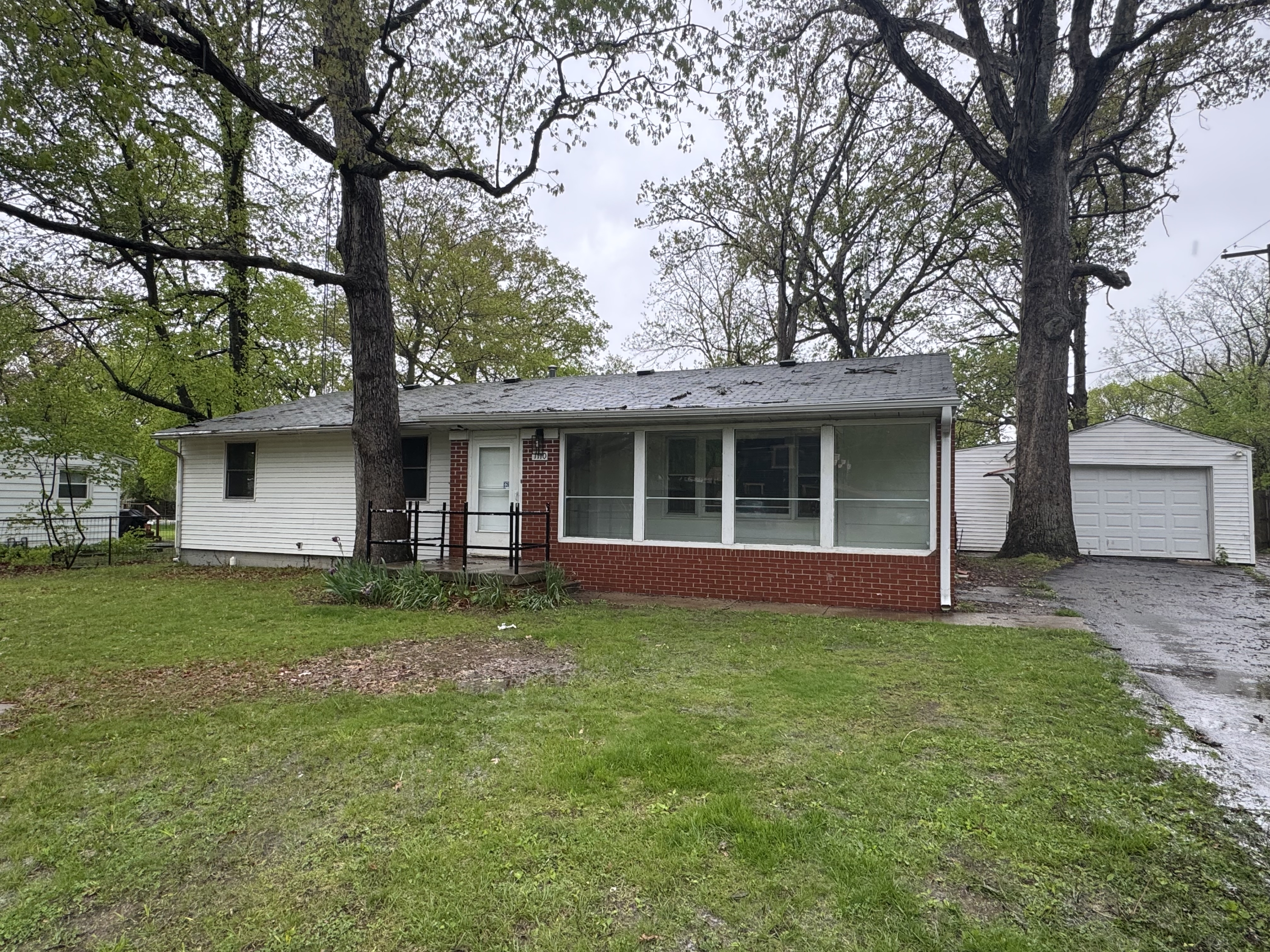 1110 East Pin Oak Drive
